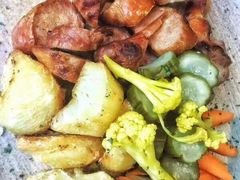 -斯普汇生蚝牛排馆(中骏世界城店)