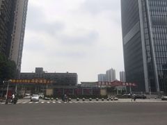 -赛马场美食城