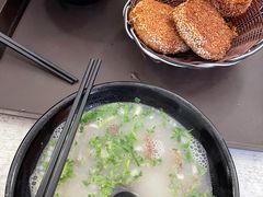 秘制烧饼-万红路羊汤烧饼店(将台路店)