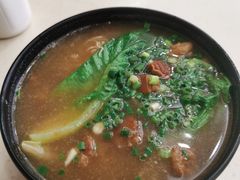 牛腩面-鑫馨餐厅