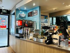-The Habit Burger Grill 哈比特汉堡(世博店)