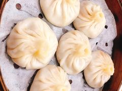 蟹黄小笼-朱新年·苏式汤团·面点(北寺塔店)