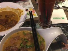 牛腩面-翠华餐厅