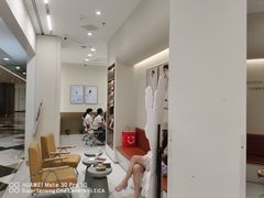 -HIMO海马体照相馆(上海华润CP静安店)