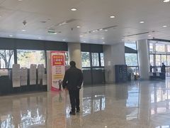 -上海跨国采购会展中心