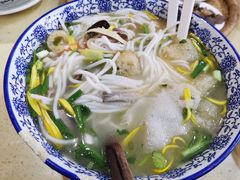 -桥香园云南过桥米线(金马碧鸡店)