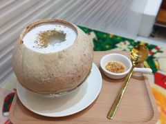 雪燕椰皇冻-甜心妈妈·榴莲星级糖水(北京路总店)