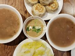 -清真吴记门钉肉饼·喜多利