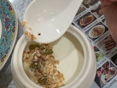 -汗腾格里·风味餐厅(新疆驻京办店)