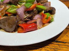 -老胶东家常菜馆(市场一路店)