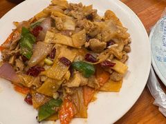 -老街坊餐吧
