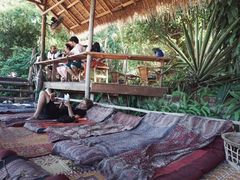 -乌托邦酒吧和餐厅