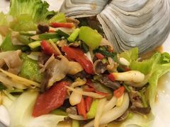 -覃记海鲜美食餐厅