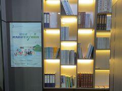 -丽辰酒店(深圳翻身地铁站店)