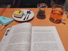 -西西弗书店&矢量咖啡(凯德晶萃广场店)