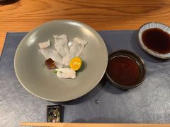 新鲜直送虎河豚刺身-松涛日本料理