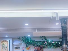 -青瓦餐厅·生鱼片·韩园烤肉(西塔店)