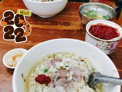 牛肉泡馍-刘信牛羊肉泡馍小炒(回民街店)