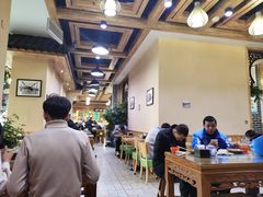 大堂-伊穆祥牛肉面总店·清真