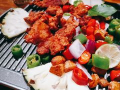 -老滇山寨•云南特色菜•地方菜•民族风情歌舞表演(金碧店)