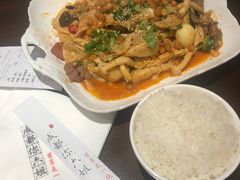 -成都你六姐·牛肉冒菜(城市集市合生汇店)