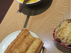 -三好食堂(煎饺·馄饨·肉饼米线·盛世广场店)