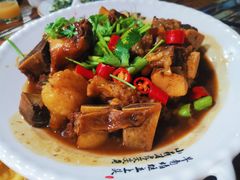 酱牛骨-小仙居·农家宴烤羊· 农庄