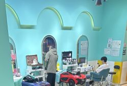 -爆米花儿童美发乐园(红博中央公园店)
