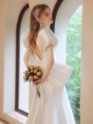 -LAFINE 兰斐婚纱礼服馆