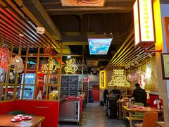 -老闵田螺馆·南昌市井菜·特色小吃(总店)