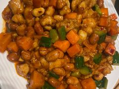 宫保鸡丁-荣鹏风味烀饼(万达广场店)