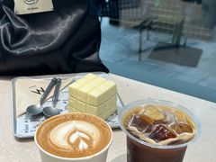 -M Stand(凯德乐峰广场店)