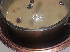 -洪氏嗨捞·猪肚鸡火锅(阳光天地店)