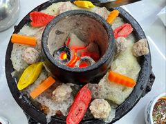 腾冲土锅子-边疆缘正宗腾冲风味菜馆(腾冲店)