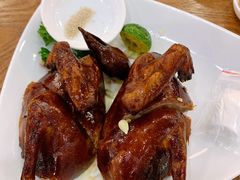 脆皮烧乳鸽-富豪酒家(正大广场店)