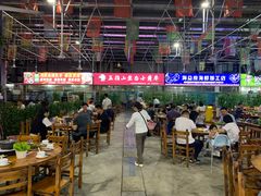 大堂-五指山生态小黄牛(皮皮虾海鲜广场店)