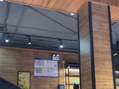 -管氏翅吧(护国寺店)