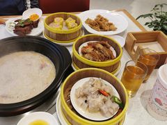 吊烧乳鸽-好彩猪肚鸡(正弘城店)