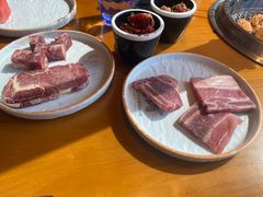 -拾勝牛·江景安格斯烧肉放题(江湾阳光天地店)