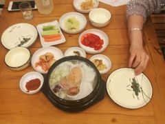 -长寿参鸡汤(朝韩风情街店)