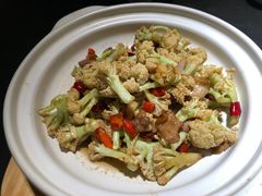 -鸽子侯·家宴·平价海鲜(市图书馆店)