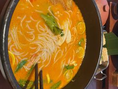 -银米·云南传统过桥米线(双廊黑金冠店)