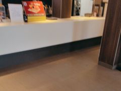 -麦当劳(丽江玉河广场店)