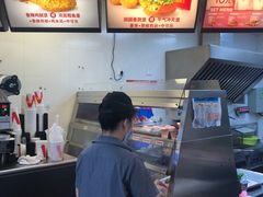 -华莱士·全鸡汉堡(浦东南路店)