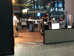 -肯德基(虹桥机场T2北指廊精选外卖点店)