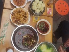 -王菊美食街·王菊面馆(总店)