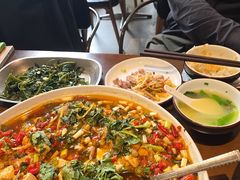 -三叔特色自贡菜(中海国际店)