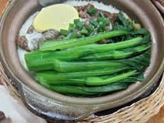 窝蛋榨菜牛肉饭-煲煲掂风味煲仔饭餐厅(西区店)