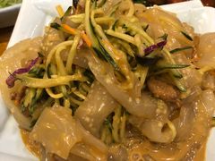 摇滚拉皮-满园烤鸭·春饼(太原街万达店)