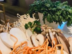 -八珍玉食鸡煲·打边炉(印象城店)